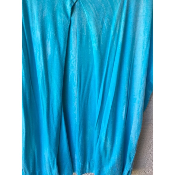 Lisa Rinna Collection Blue Shirt - Picture 7 of 8